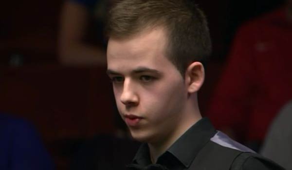 部分观众起 部分观众起