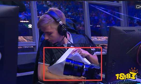 她的亮眼表 她的亮眼表